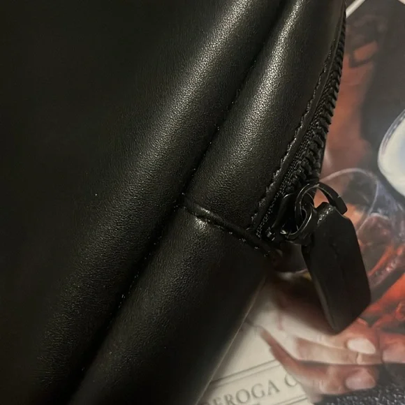 ☠️ 🥃 ☠️• ⚫️ MONOS: On-The-Go Vibes ⚫️• 🥃☠️🥃 - Picture 7 of 11